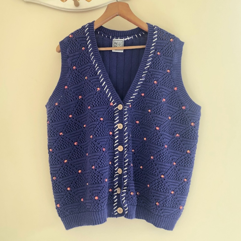 Womens vintage sweater vest